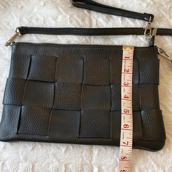 Black leather TANO crossbody purse - Picture 6 of 6